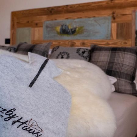 Grizzly Haus & Frosch Restaurant - Teritoria Bed and Breakfast Varena Buitenkant foto