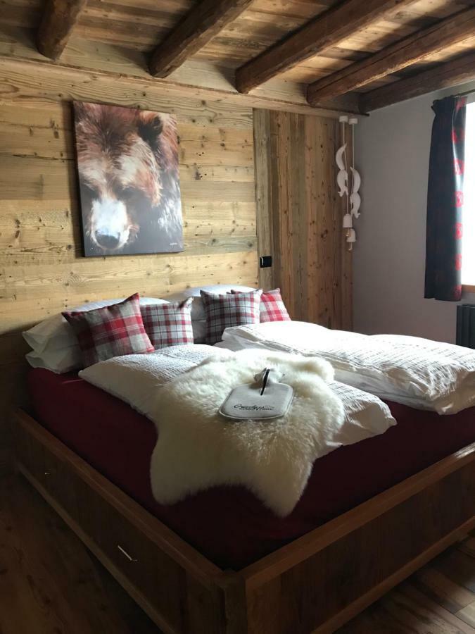 Grizzly Haus & Frosch Restaurant - Teritoria Bed and Breakfast Varena Buitenkant foto
