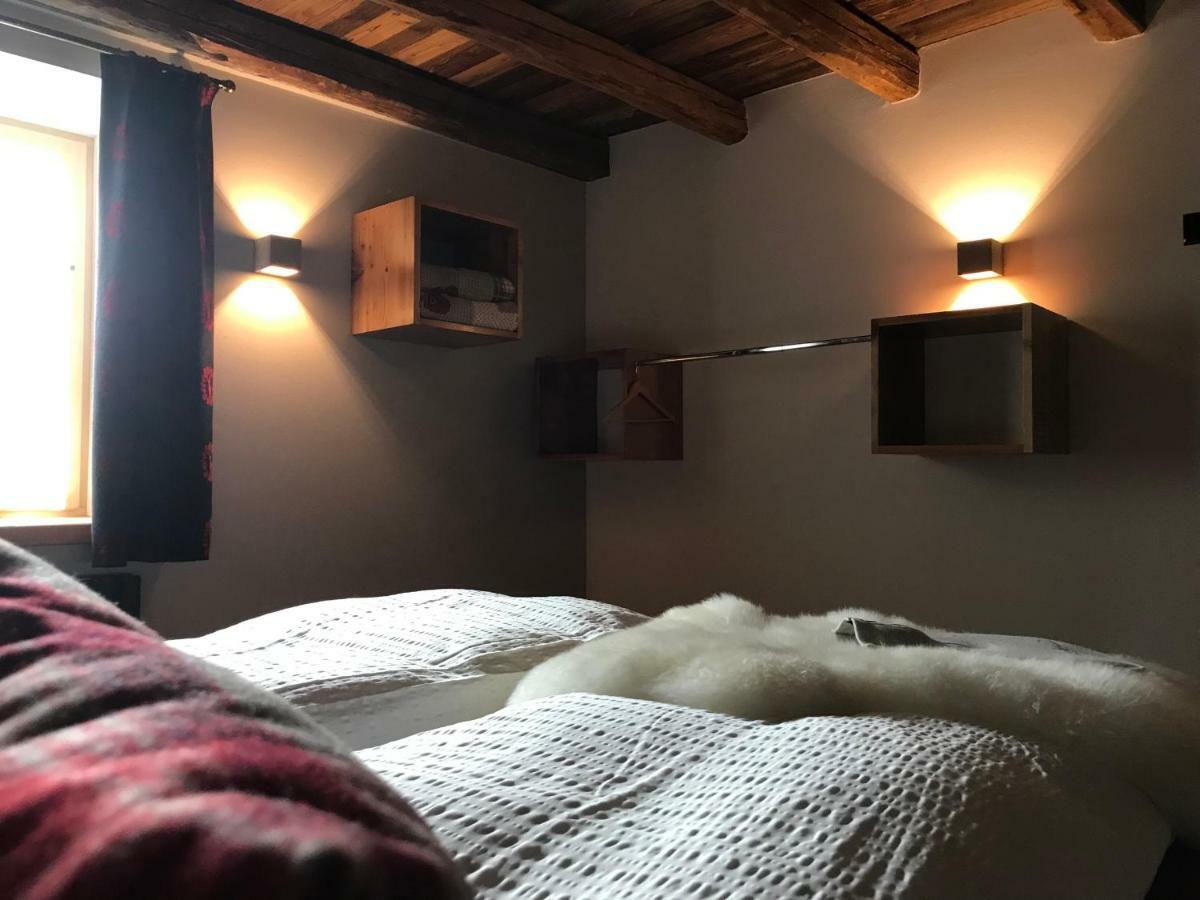 Grizzly Haus & Frosch Restaurant - Teritoria Bed and Breakfast Varena Buitenkant foto