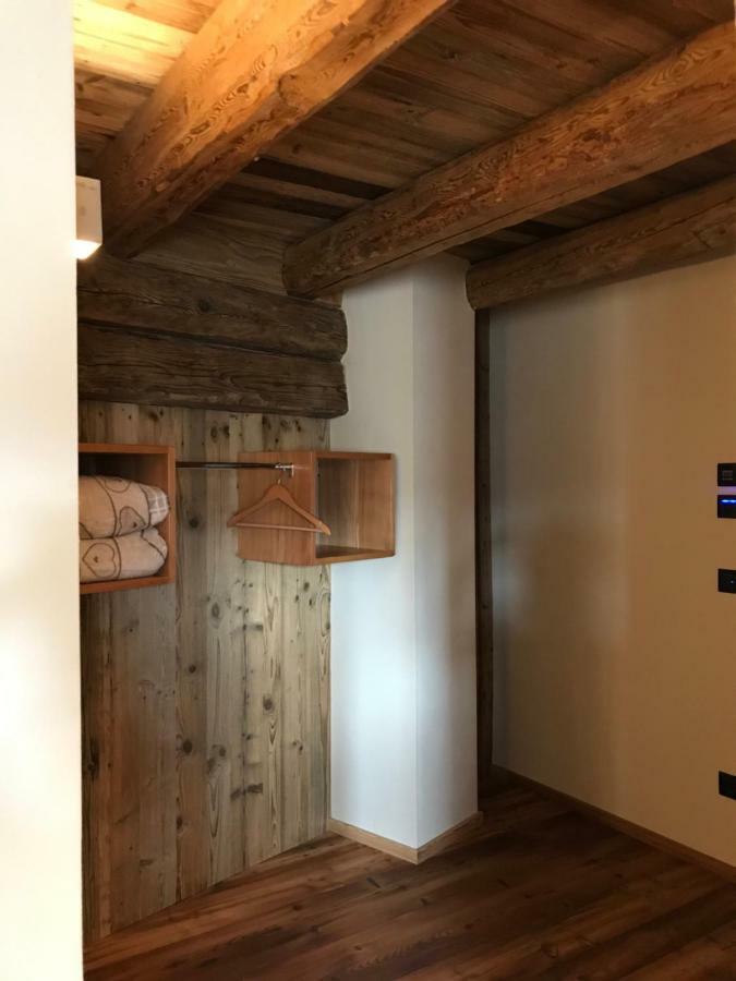 Grizzly Haus & Frosch Restaurant - Teritoria Bed and Breakfast Varena Buitenkant foto
